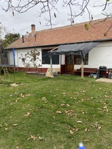 Eladó családi ház, Kecskeméten 39.9 M Ft, 2 szobás