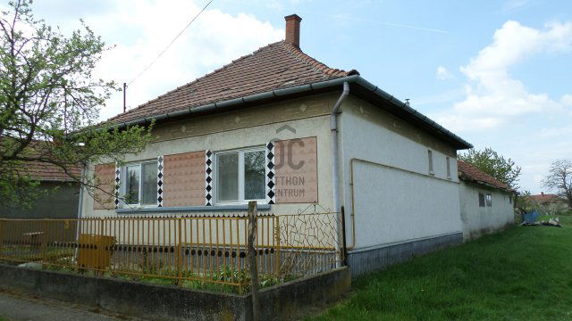Eladó családi ház, Tiszaszőlősön 19.6 M Ft, 3 szobás