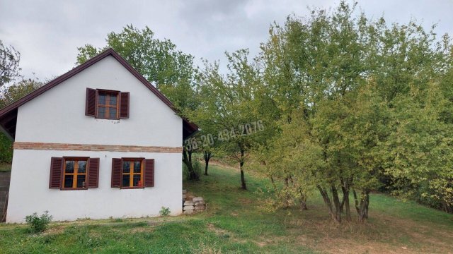 Eladó nyaraló, Balatonendréden 36.9 M Ft, 2 szobás