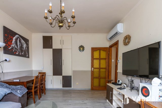Eladó téglalakás, Balatonfüreden 65 M Ft, 2 szobás