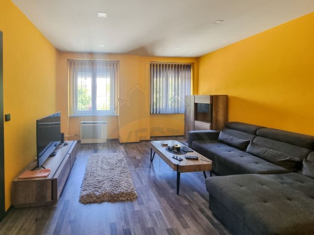 Kiadó téglalakás, albérlet, Szombathelyen 220 E Ft / hó
