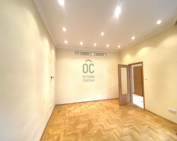 Eladó téglalakás, Budapesten, VI. kerületben 185 M Ft, 3 szobás