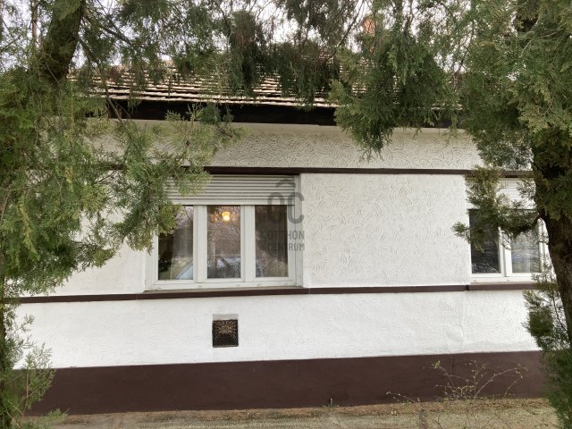 Eladó családi ház, Kerekegyházán 43 M Ft, 2 szobás