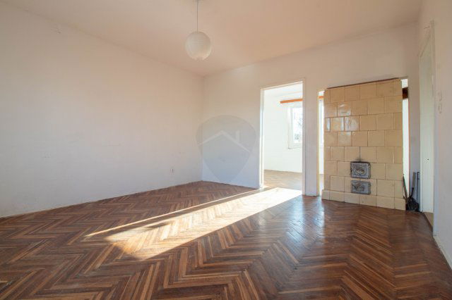 Eladó ikerház, Kömlődön 24.99 M Ft, 3 szobás