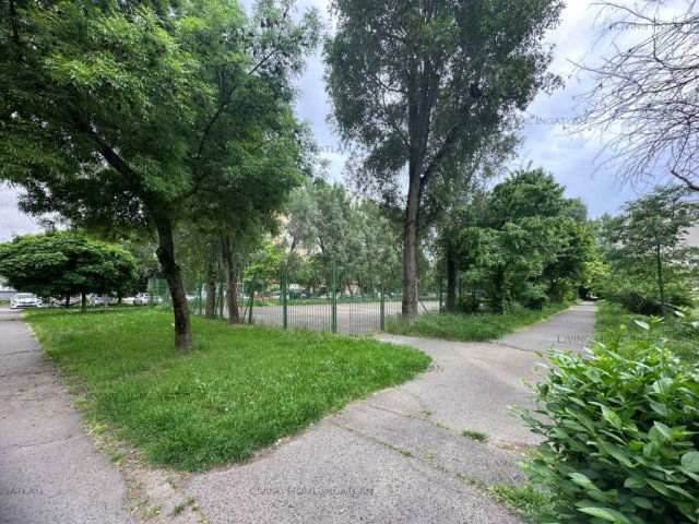 Eladó panellakás, Budapesten, III. kerületben 62.49 M Ft