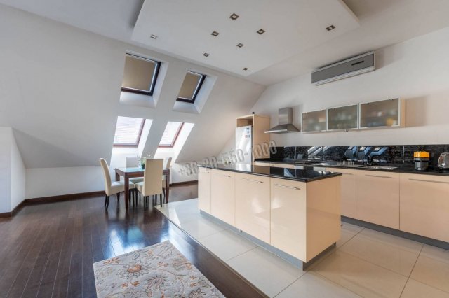 Eladó téglalakás, Budapesten, V. kerületben 230 M Ft, 3 szobás