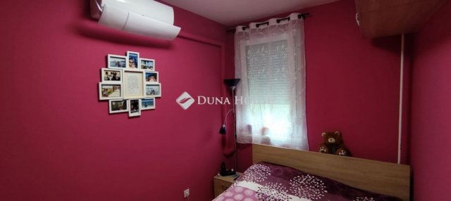 Eladó panellakás, Budapesten, III. kerületben 73.9 M Ft