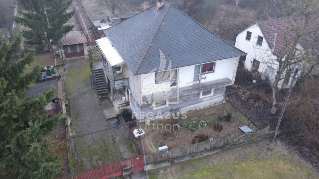 Eladó családi ház, Ózdon, Mosonyi Mihály utcában 13.9 M Ft