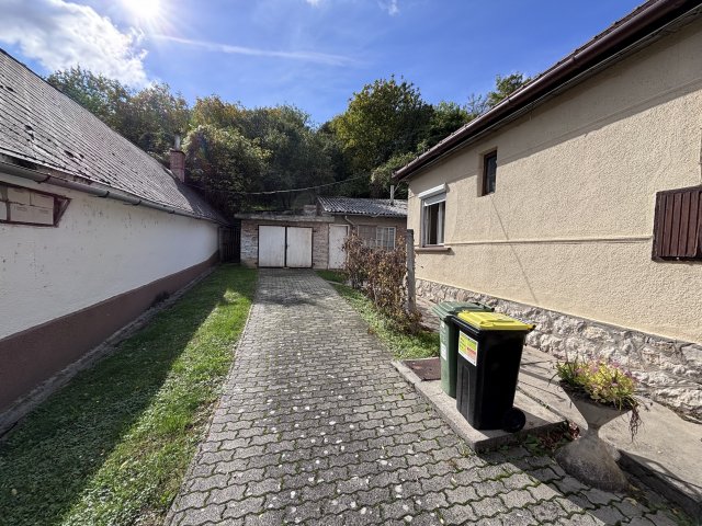 Eladó családi ház, Mogyorósbányán 45 M Ft, 3+1 szobás