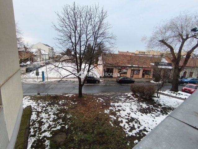 Eladó panellakás, Hatvanban, Horváth Mihály úton 37.9 M Ft