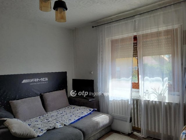 Eladó családi ház, Hévízgyörkön 42 M Ft, 3+1 szobás