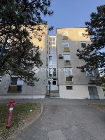 Eladó panellakás, Budapesten, XIV. kerületben 84.99 M Ft