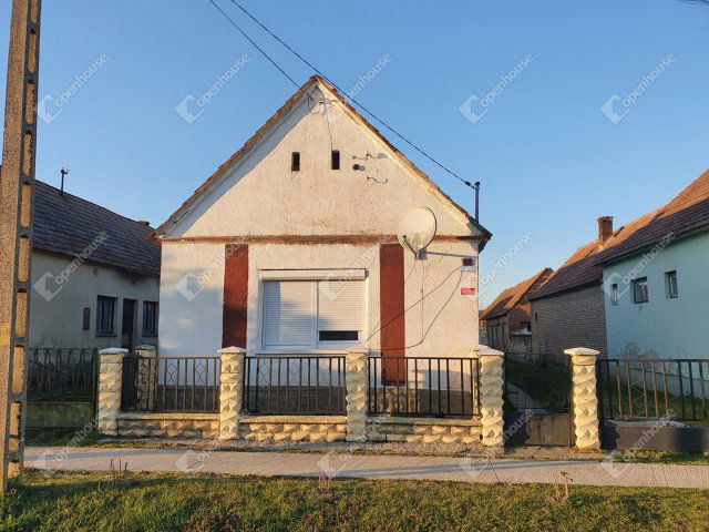 Eladó családi ház, Lakócsán 16.9 M Ft, 3 szobás