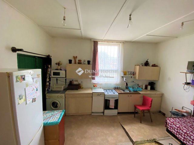 Eladó családi ház, Albertirsán 14.5 M Ft, 1 szobás