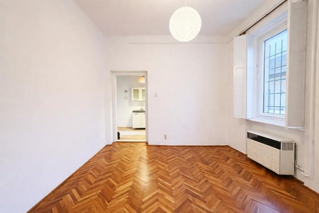 Eladó téglalakás, Budapesten, IV. kerületben 33 M Ft, 1 szobás