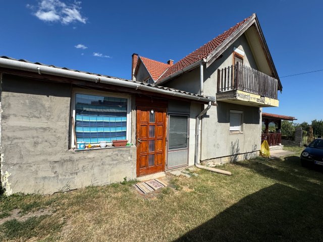 Eladó családi ház, Gyöngyösorosziban 29.9 M Ft, 4 szobás