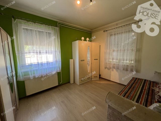 Eladó családi ház, Nagykőrösön 51.2 M Ft, 3 szobás