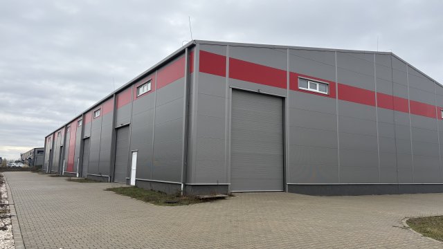 Eladó ipari ingatlan, Nagytarcsán 980 M Ft / költözzbe.hu