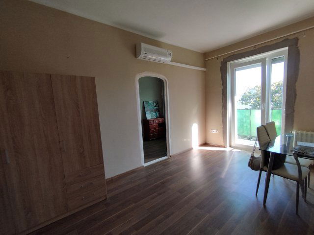 Eladó téglalakás, Tiszaújvárosban 21.99 M Ft, 1+1 szobás
