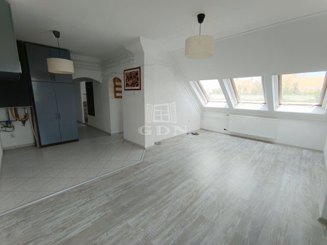 Eladó téglalakás, Veszprémben 44.7 M Ft, 1+1 szobás