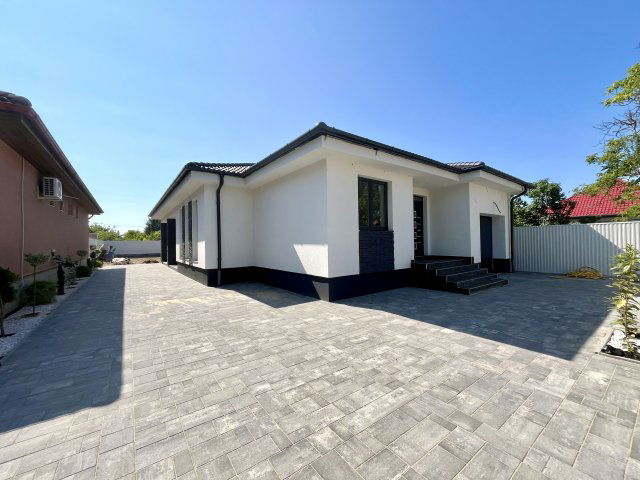 Eladó családi ház, Nyíregyházán 92.999 M Ft, 3 szobás