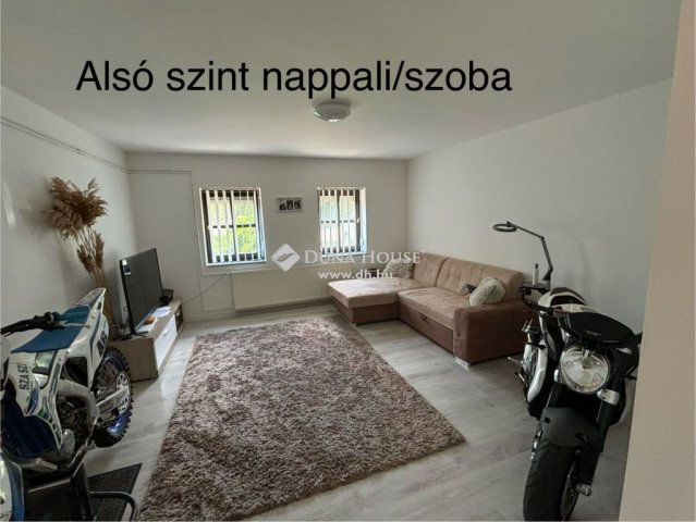 Eladó családi ház, Cserkúton 63 M Ft, 6 szobás