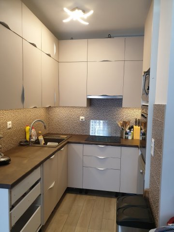 Kiadó téglalakás, albérlet, Debrecenben 300 E Ft / hó, 3 szobás