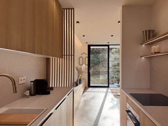 Eladó téglalakás, Budapesten, II. kerületben 132 M Ft, 3 szobás