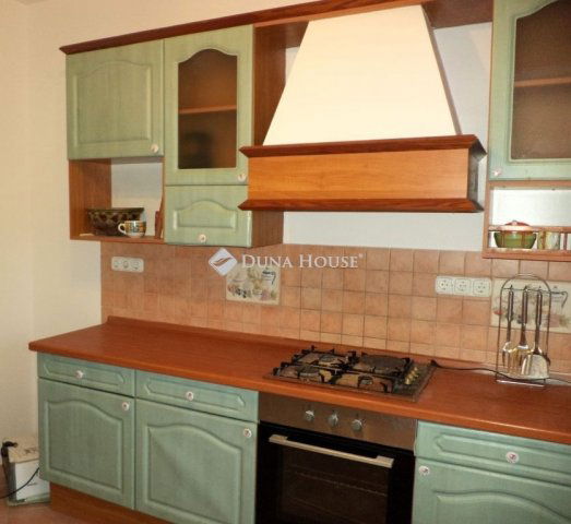 Eladó családi ház, Érden 188 M Ft, 4 szobás