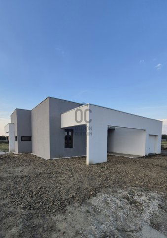 Eladó családi ház, Deszken 120 M Ft, 4 szobás