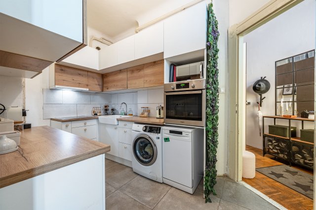 Eladó téglalakás, Budapesten, XIII. kerületben, Váci úton