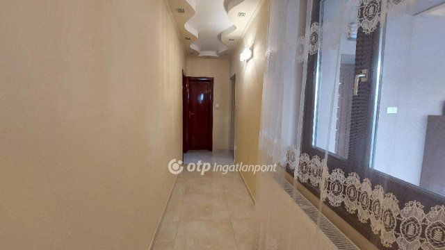 Eladó családi ház, Gödöllőn 139.9 M Ft, 3 szobás