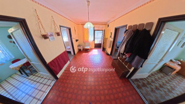 Eladó családi ház, Mezőkövesden 34.9 M Ft, 3 szobás