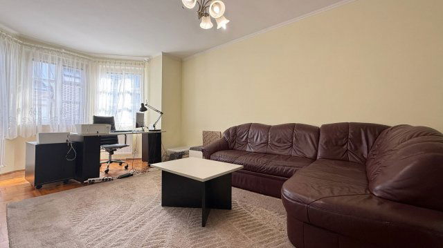 Kiadó téglalakás, albérlet, Debrecenben 260 E Ft / hó, 3 szobás