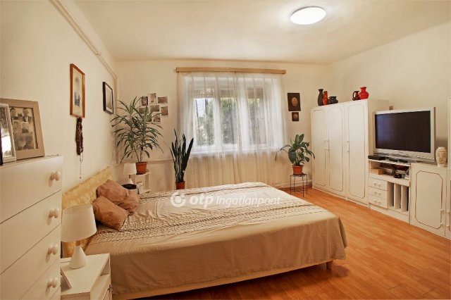 Eladó családi ház, Feldebrőn 35.9 M Ft, 2 szobás