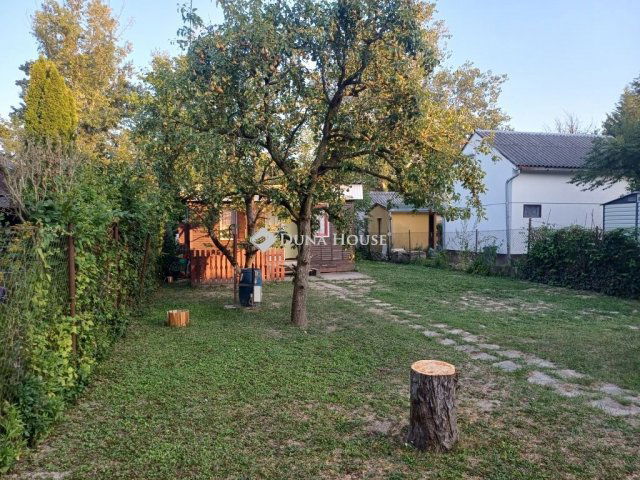 Eladó nyaraló, Ráckevén 17 M Ft, 1 szobás