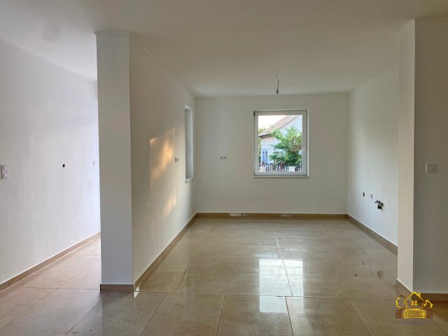 Eladó családi ház, Dunaharasztin 120 M Ft, 6 szobás