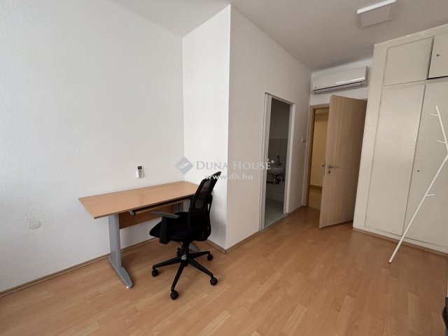 Eladó iroda, Budapesten, XIII. kerületben 499.9 M Ft