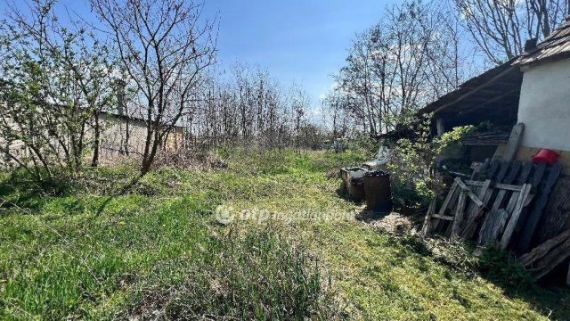 Eladó családi ház, Nemesgörzsönyön 21.9 M Ft, 2 szobás