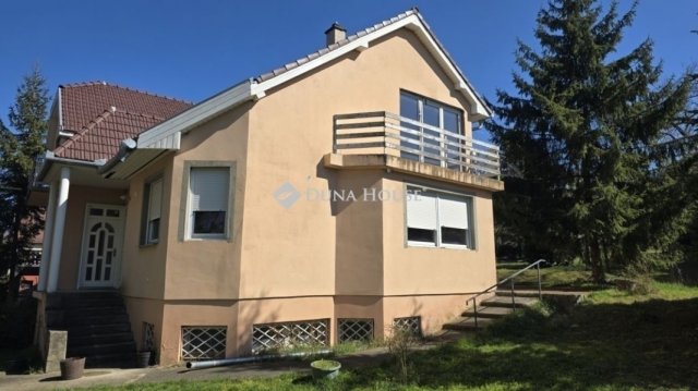 Eladó családi ház, Pátyon 139.5 M Ft, 6 szobás