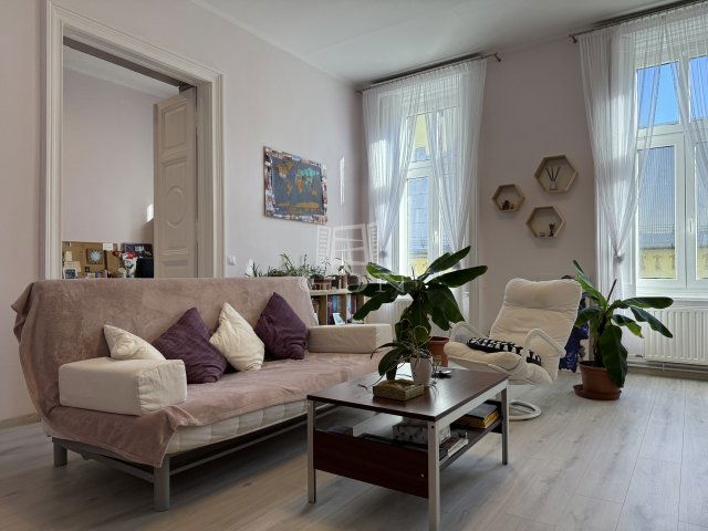 Eladó téglalakás, Budapesten, VI. kerületben 159.99 M Ft