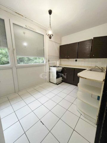 Eladó téglalakás, Budapesten, XX. kerületben 69 M Ft, 3 szobás