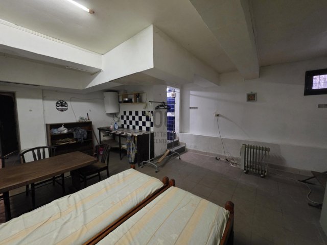 Eladó téglalakás, Budapesten, XIII. kerületben 40 M Ft, 3 szobás