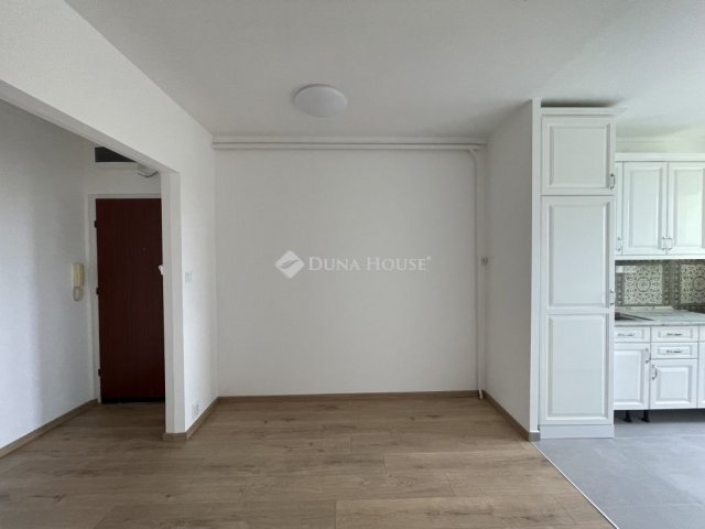 Eladó panellakás, Budapesten, XIX. kerületben 68 M Ft, 3 szobás