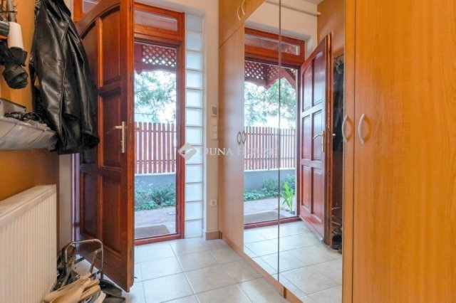 Eladó családi ház, Budapesten, XX. kerületben 114.99 M Ft
