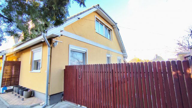 Eladó családi ház, Szigethalmon 80 M Ft, 4 szobás