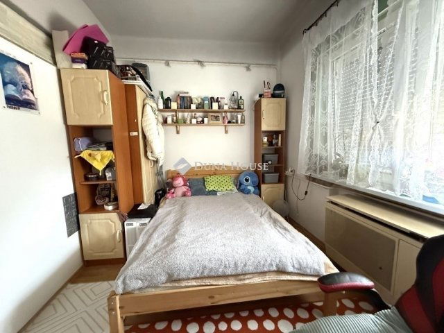 Eladó téglalakás, Monoron 125 M Ft, 7 szobás