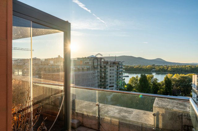 Eladó téglalakás, Budapesten, XIII. kerületben, Meder utcában