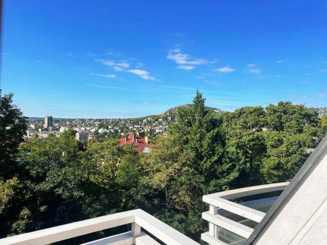 Eladó téglalakás, Budapesten, XI. kerületben 142 M Ft, 3 szobás