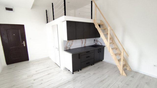 Eladó téglalakás, Budapesten, XX. kerületben 27 M Ft, 1 szobás